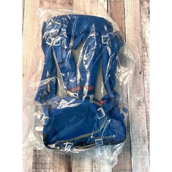 Ergonomic Camping‎ Hiking 40L Blue 420D Nylon Internal Frame Waterproof Backpack main image 5